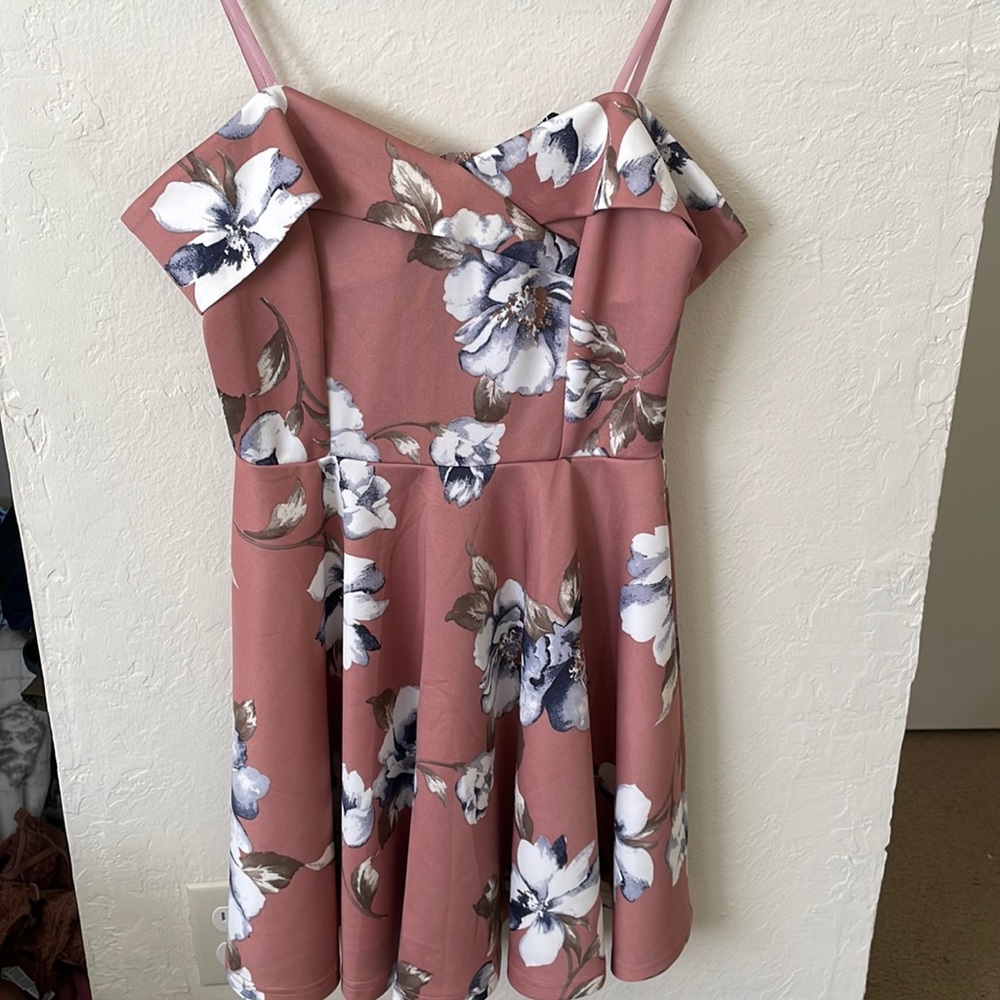 Windsor off-the-shoulder dress